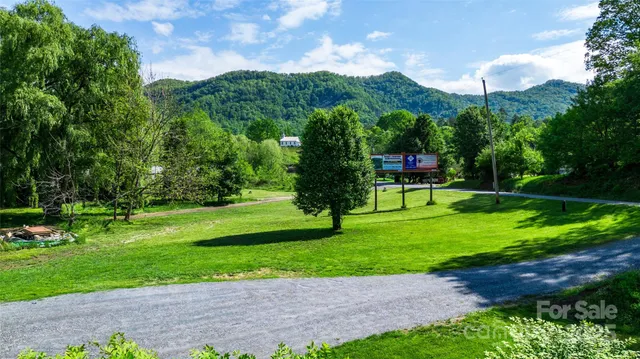 $549,900 | 26 Fred Smith Road, Tuckasegee, NC 28783