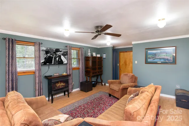 $549,900 | 26 Fred Smith Road, Tuckasegee, NC 28783