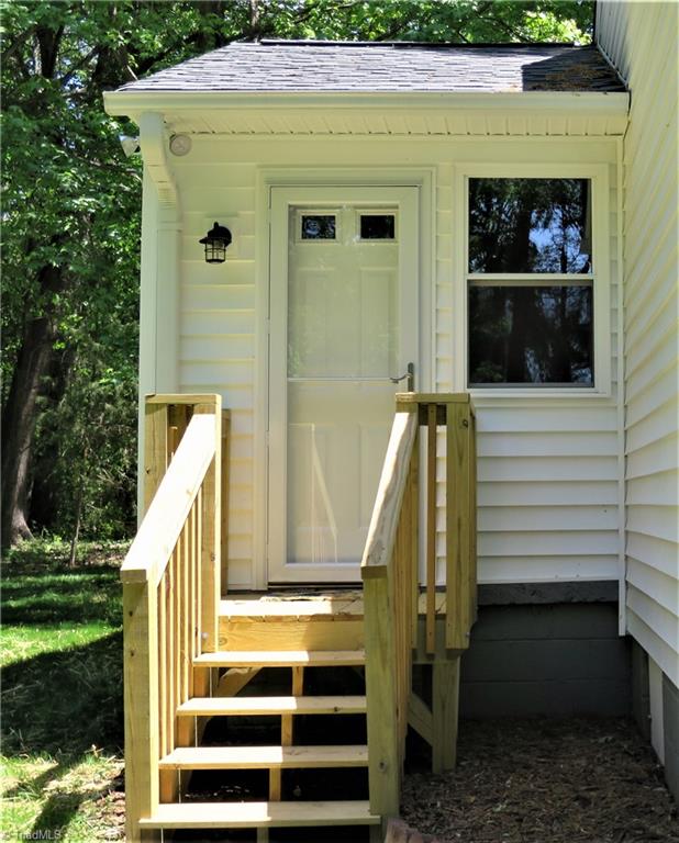 116 Spillman Road Mocksville, NC 27028 - Photo 27 of 32 Mud Room Entrance