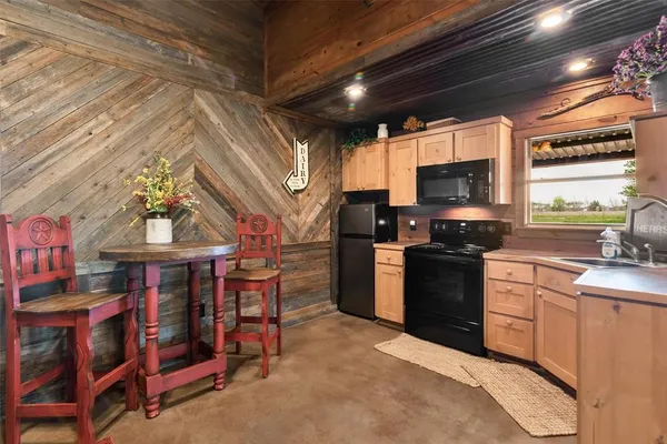 $750,000 | 8665 Cr-669 Blue Ridge, Blue Ridge, TX 75424