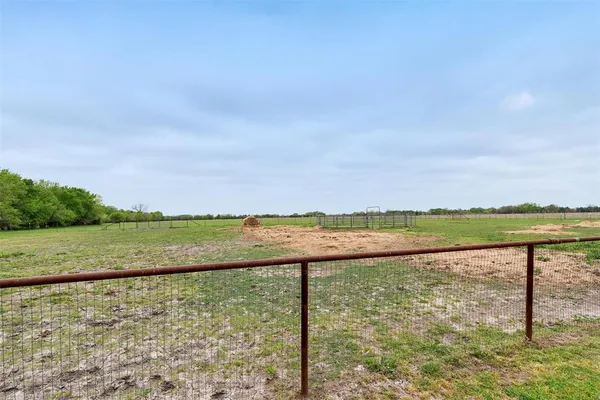$750,000 | 8665 Cr-669 Blue Ridge, Blue Ridge, TX 75424