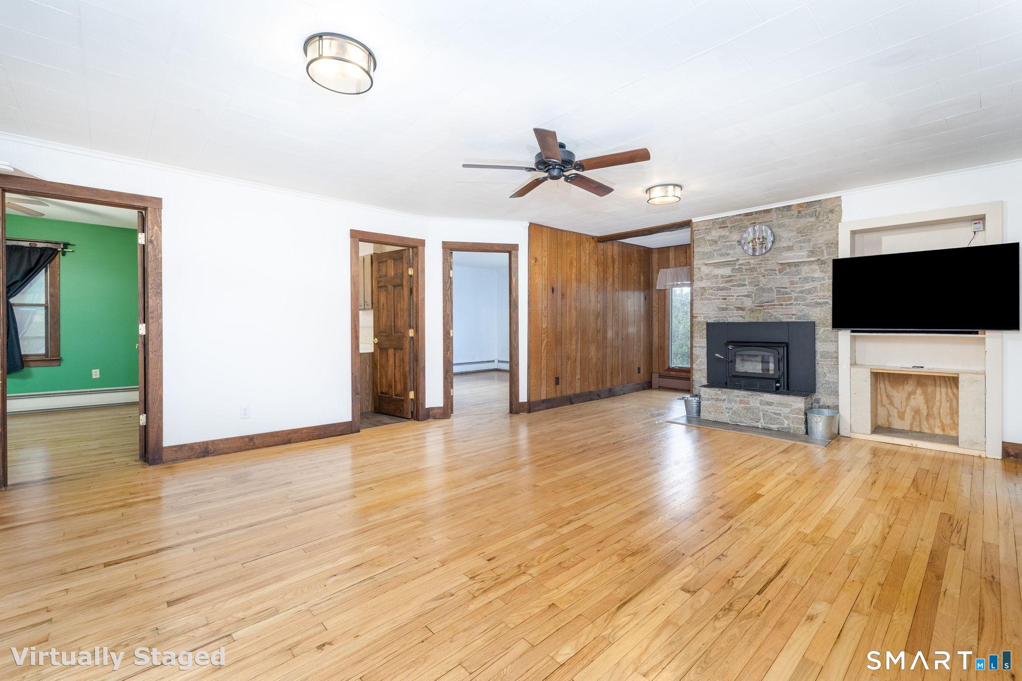 24 Rose Street Sprague, CT 06330 - Photo 8 of 39