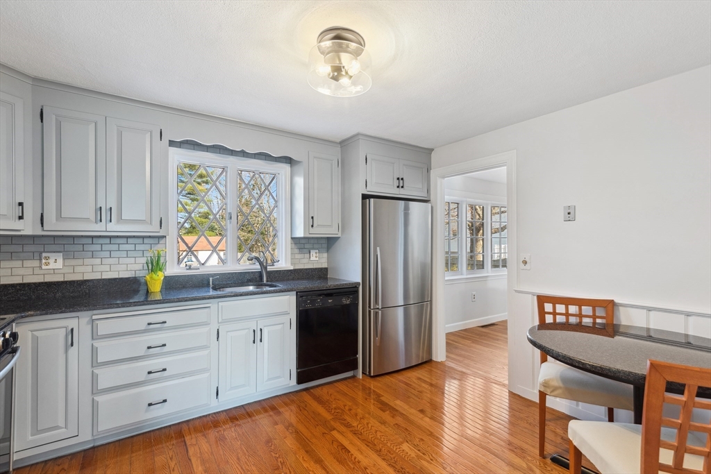 15 Glandore Road Westwood, MA 02090 - Photo 11 of 42 Gallery Image 11