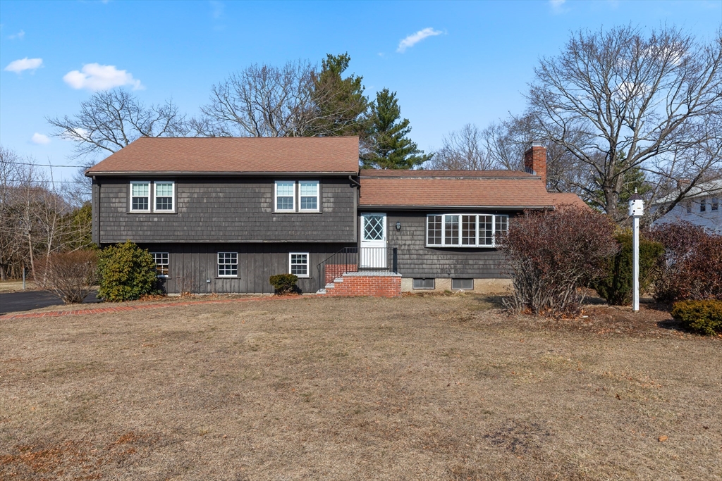 15 Glandore Road Westwood, MA 02090 - Photo 2 of 42 Gallery Image 2