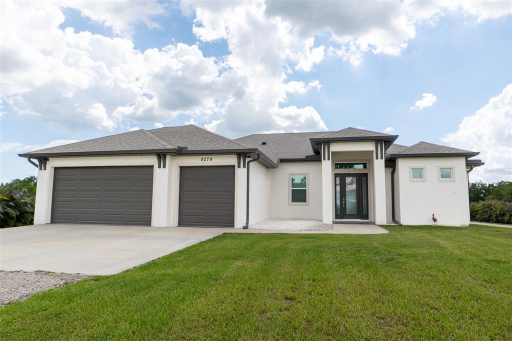 8279 Alfred Boulevard Punta Gorda, FL 33982 - Photo 1 of 46