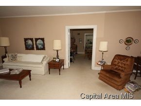 1021 North 1st Street Springfield, IL 62702 - Photo 4 of 12