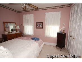 1021 North 1st Street Springfield, IL 62702 - Photo 8 of 12