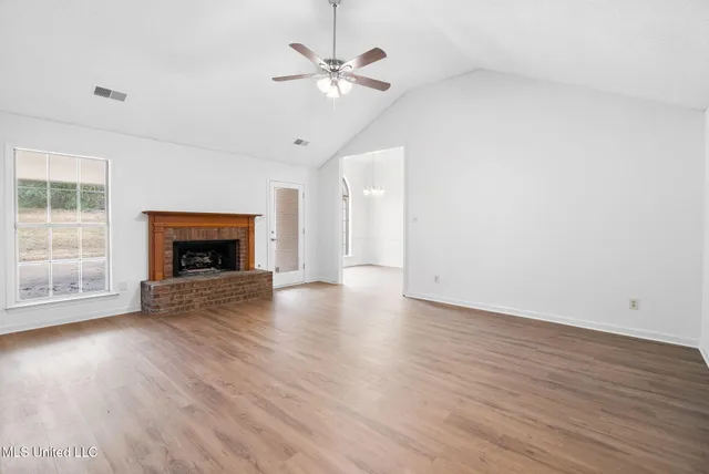 $415,000 | 33 Foxwood Circle East, Unit W, Hernando, MS 38632