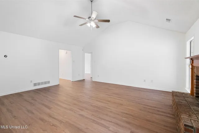 $415,000 | 33 Foxwood Circle East, Unit W, Hernando, MS 38632