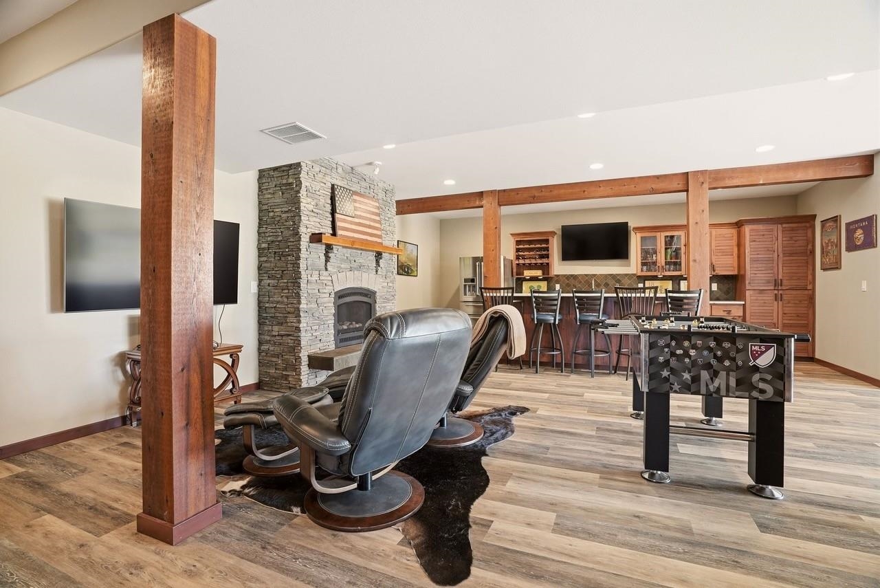 10510 South Baltimore Road Spokane, WA 99223 - Photo 4 of 50