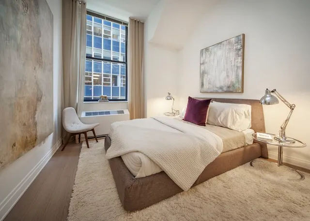 $5,776 | 70 Pine Street, Unit 2410 | Financial District