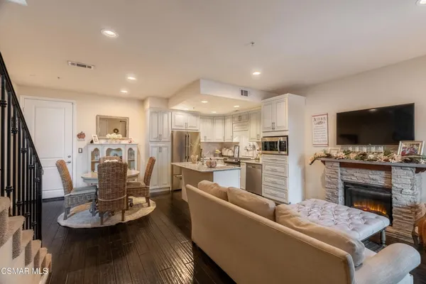 $795,000 | 1160 Vista Canyon Lane, Unit 26, Newbury Park, CA 91320