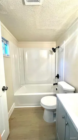 $925 | 619 Ball Street, Unit C, Wentzville, MO 63385