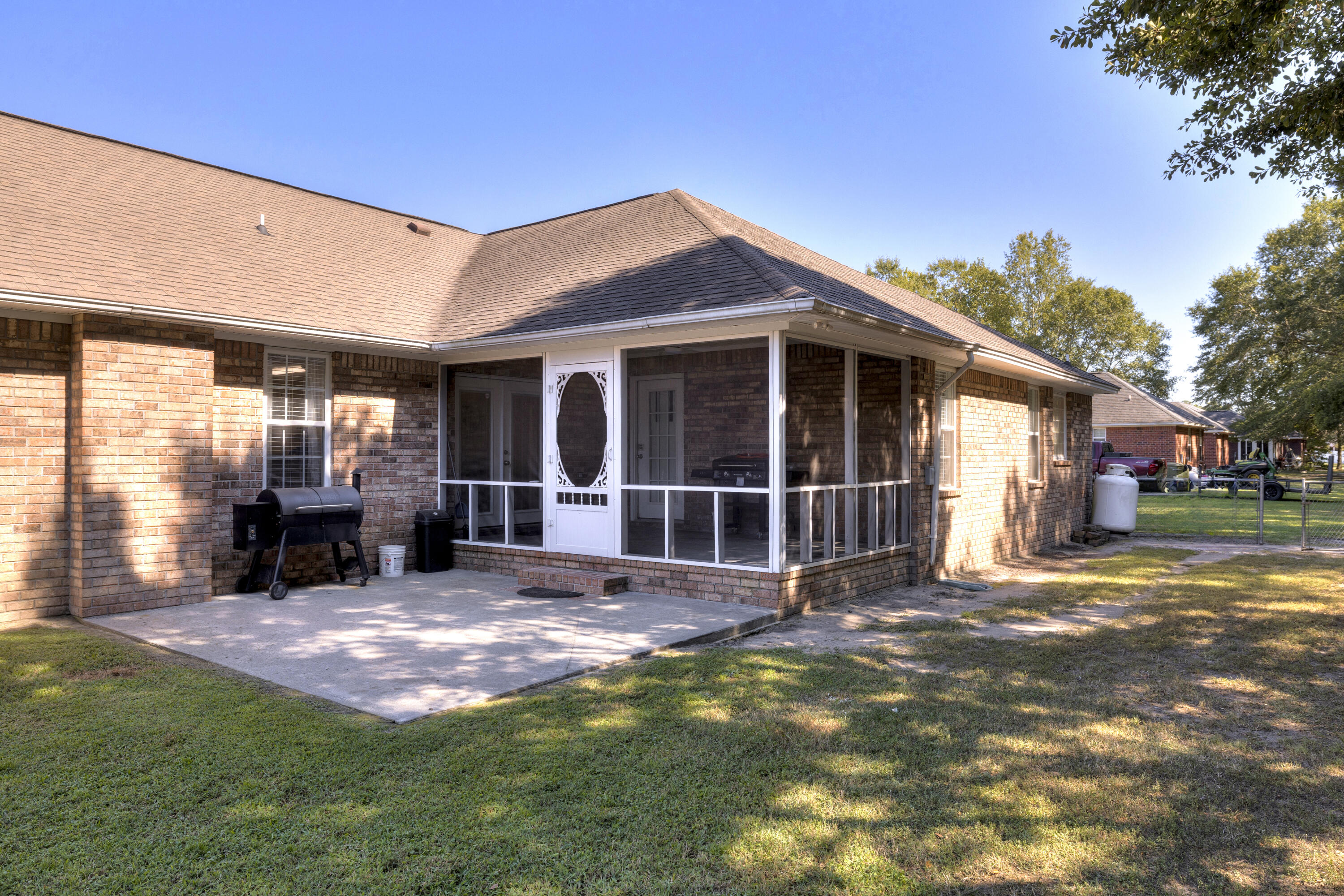 1111 Nicole Drive Manning, SC 29102 - Photo 8 of 45 08