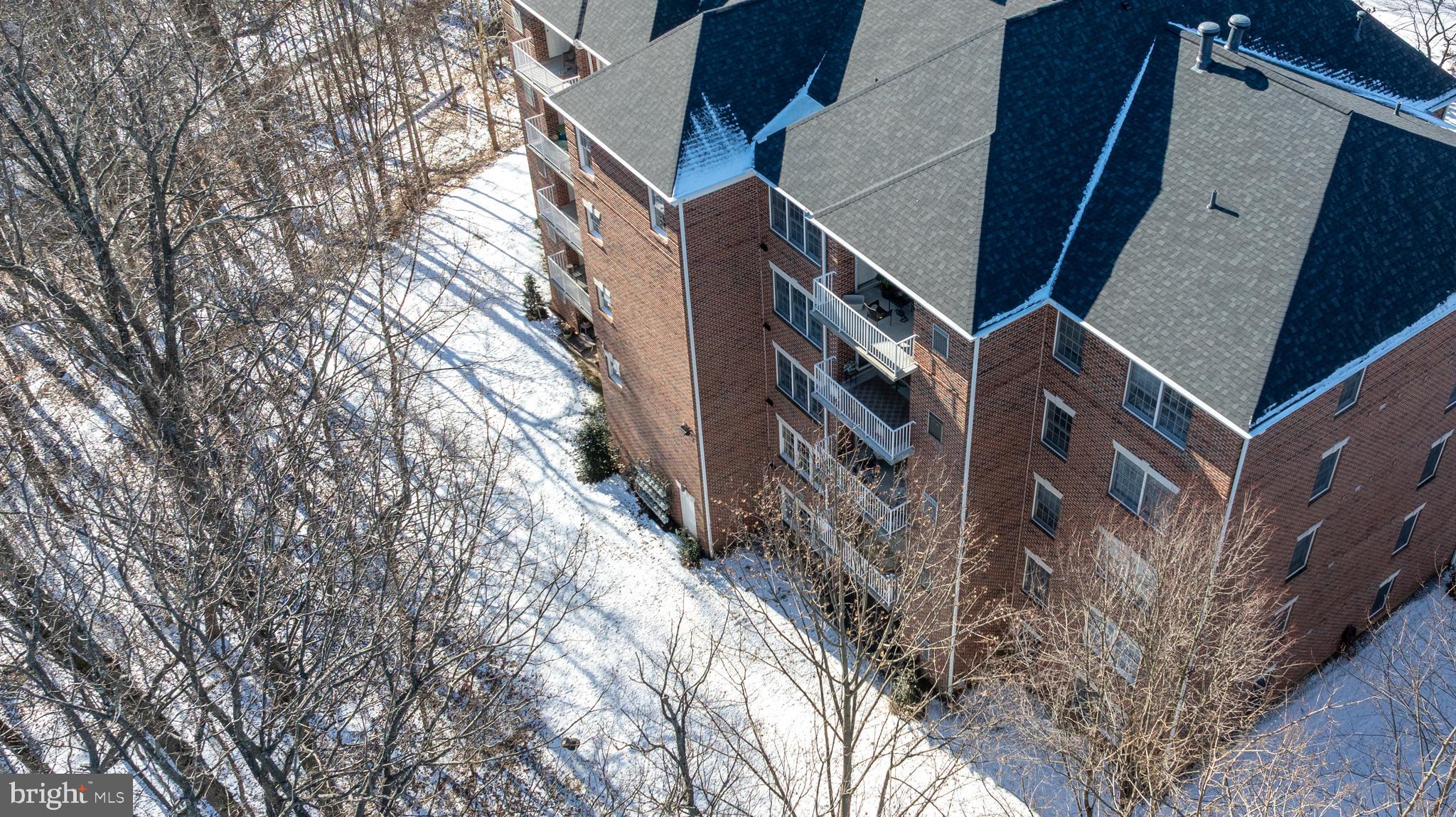 12000 Tralee Road, Unit 402 Lutherville-Timonium, MD 21093 - Photo 25 of 27 Rear of Building