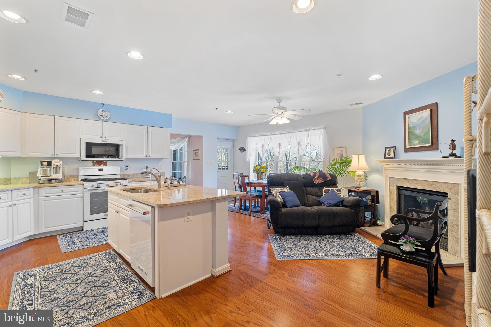 12000 Tralee Road, Unit 402 Lutherville-Timonium, MD 21093 - Photo 6 of 27 Open Kitchen Family Rm