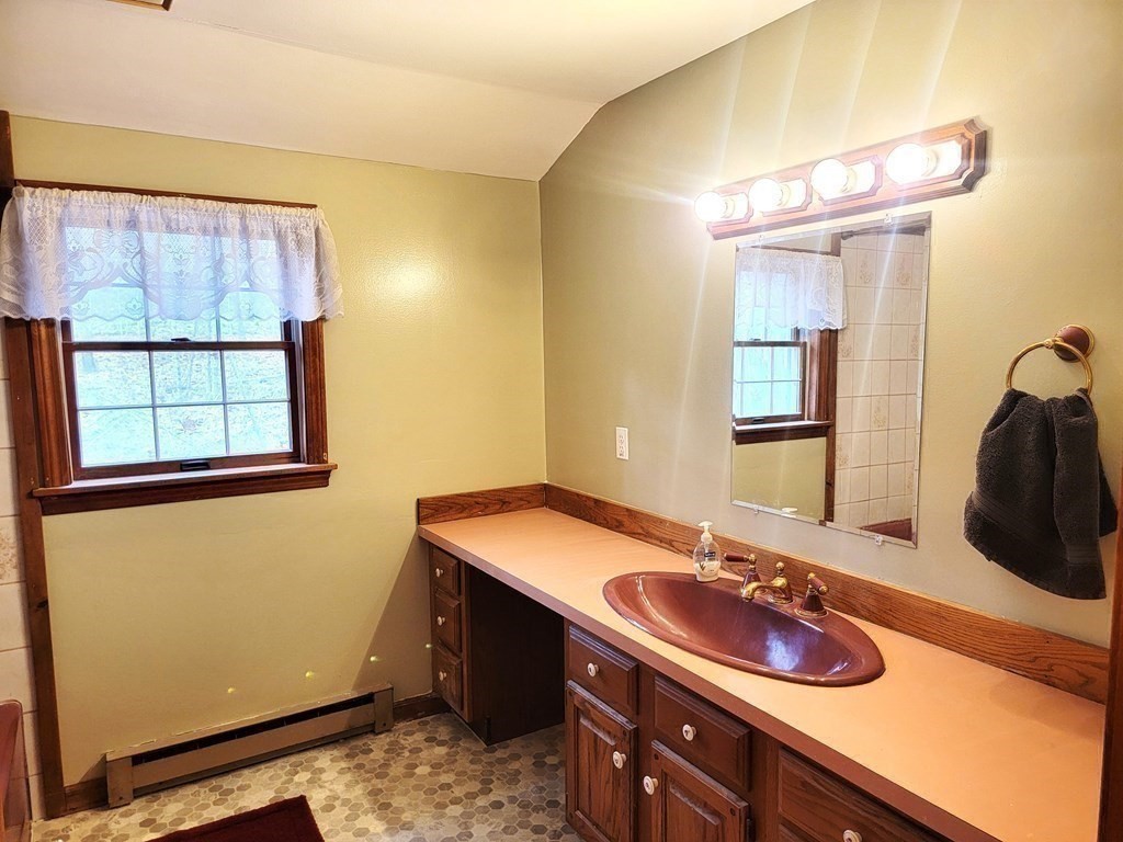 139 Stafford Road Monson, MA 01057 - Photo 15 of 19 Gallery Image 15