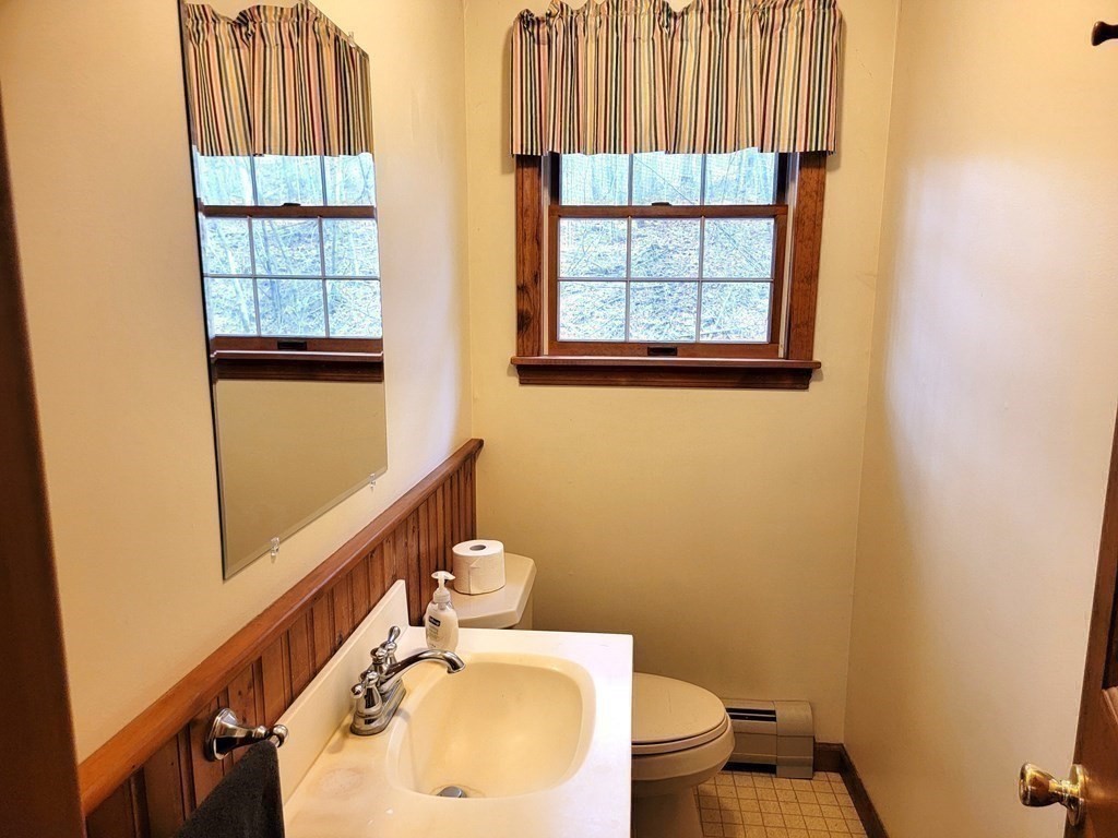 139 Stafford Road Monson, MA 01057 - Photo 9 of 19 Gallery Image 9