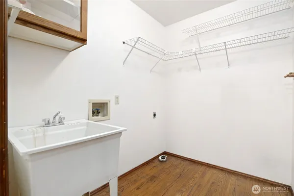 $820,000 | 1505 North Lake Stickney Drive, Lynnwood, WA 98087