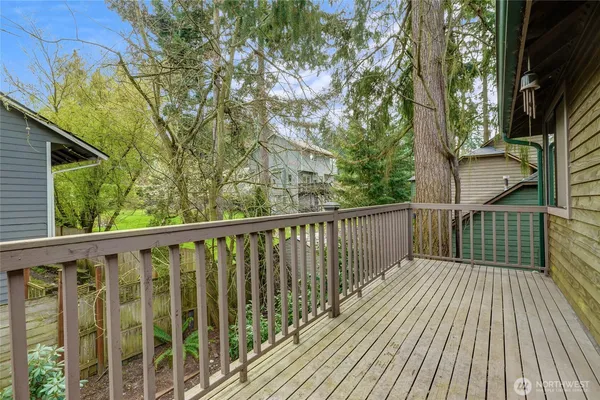 $820,000 | 1505 North Lake Stickney Drive, Lynnwood, WA 98087