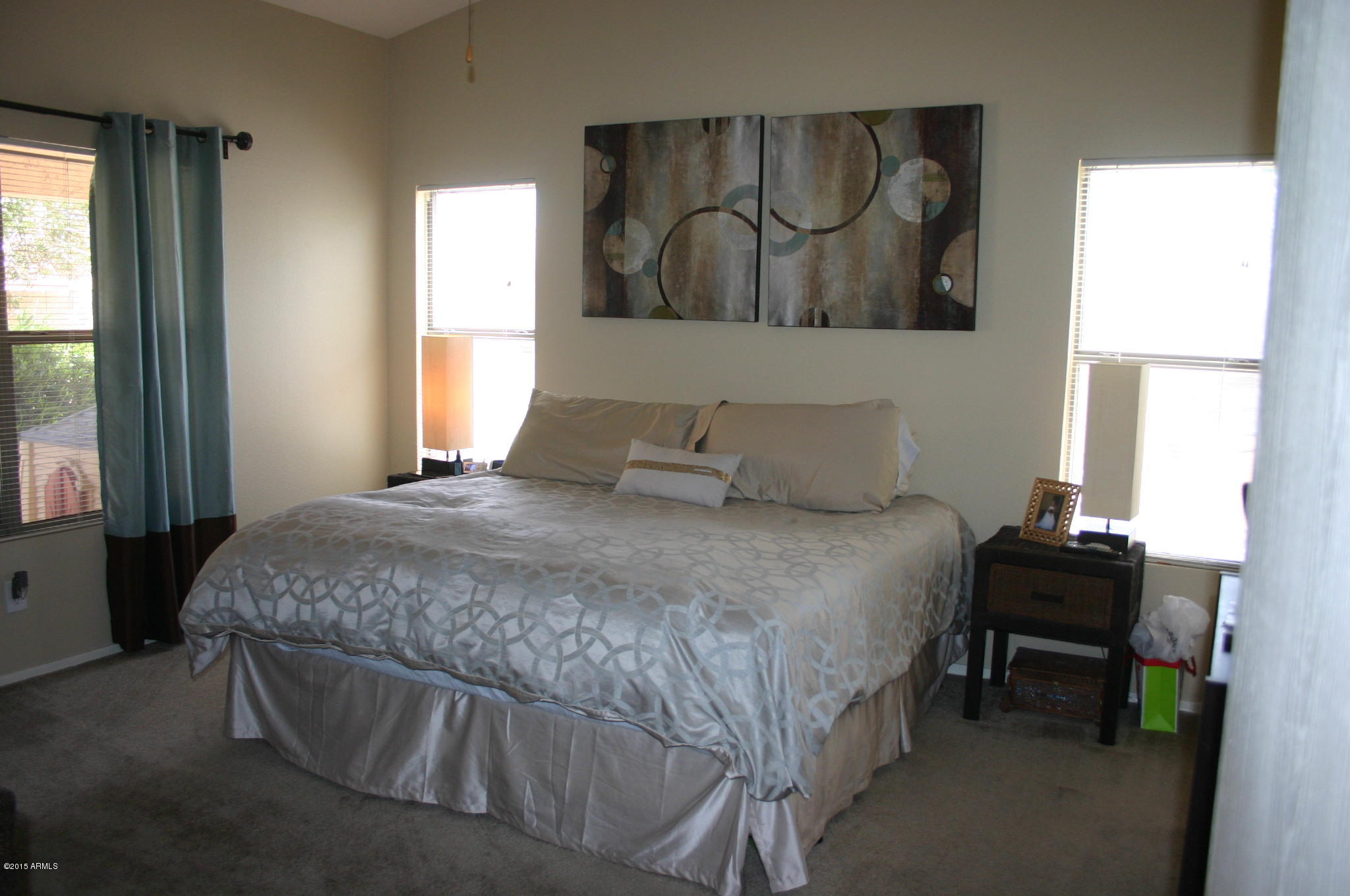 4827 East Mossman Road Phoenix, AZ 85054 - Photo 13 of 24 010 (2)