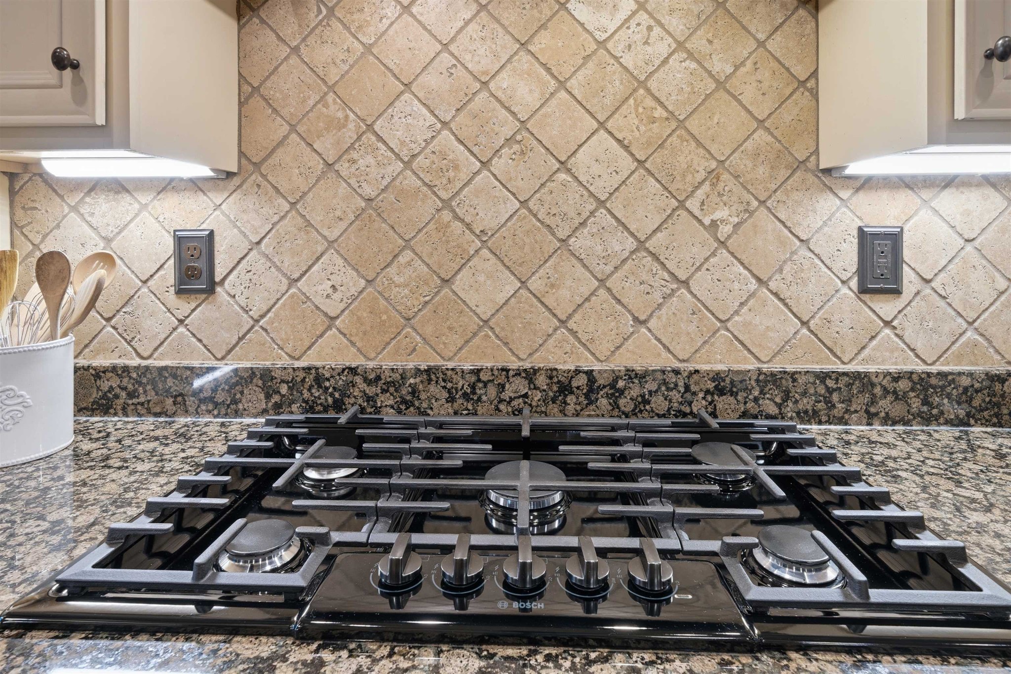 4231 Benoit Falls Road Lakeland, TN 38002 - Photo 9 of 37 Gallery Image 9