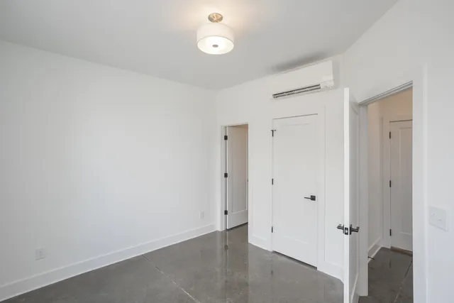 $2,500 | 522 Cliff Drive, Nashville, TN 37218