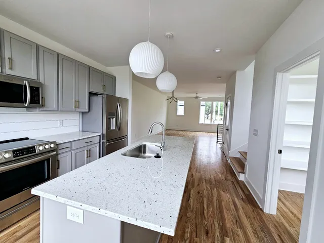 $2,500 | 522 Cliff Drive, Nashville, TN 37218