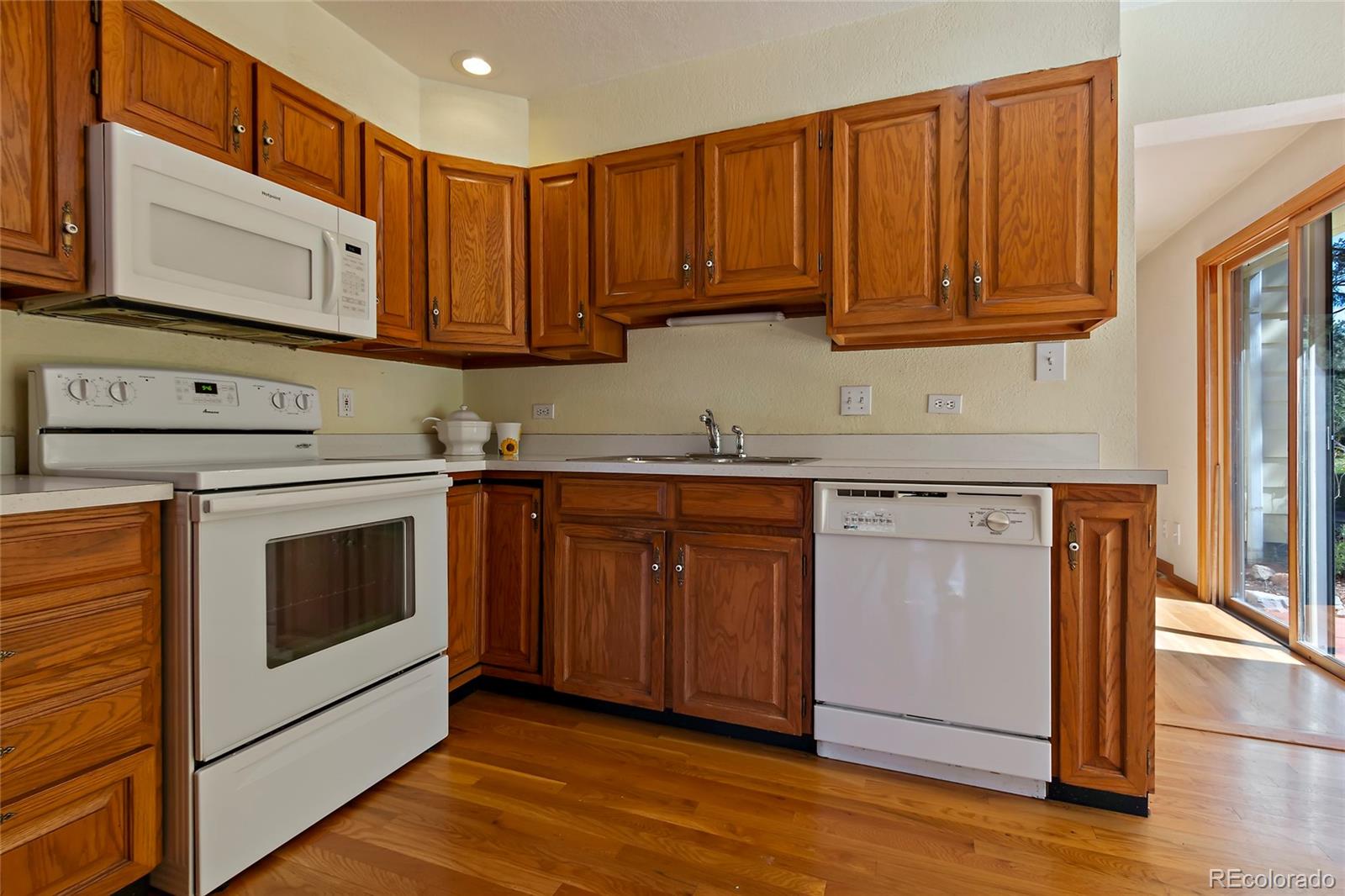 8830 South Blue Creek Road Evergreen, CO 80439 - Photo 10 of 28 Gallery Image 10