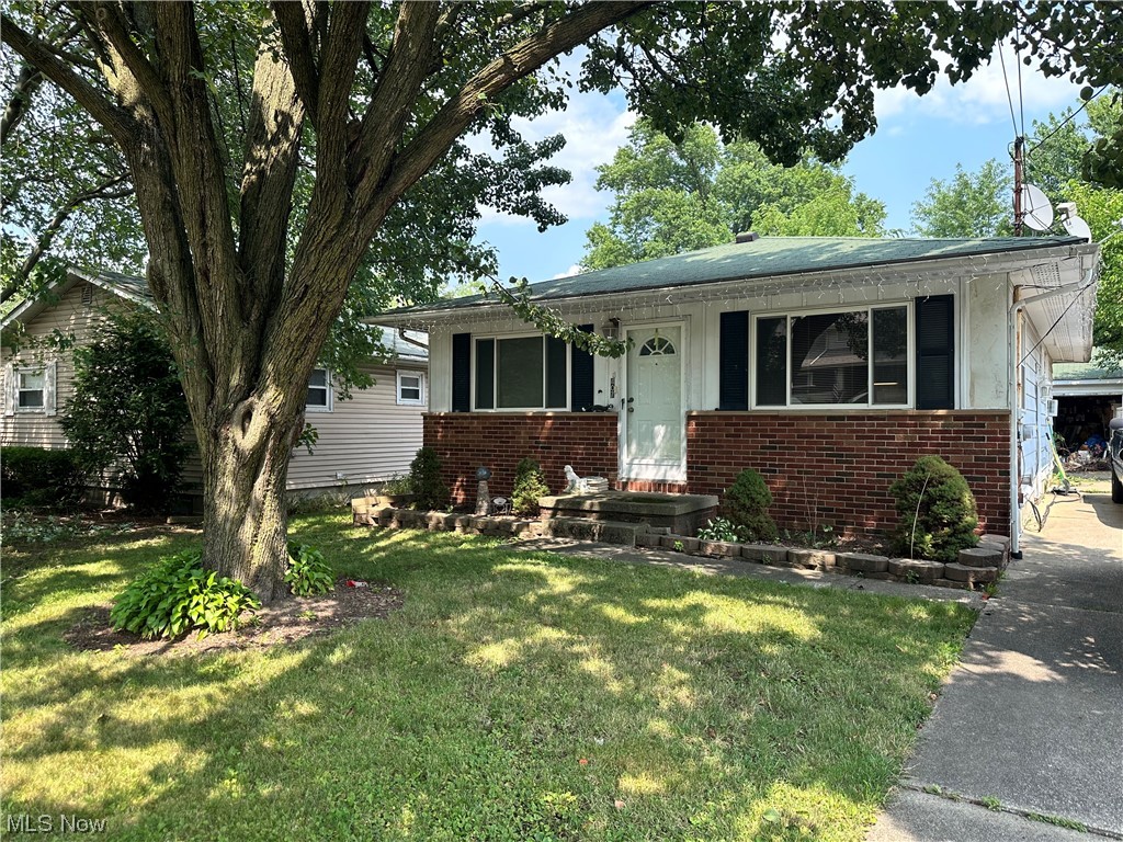 407 Massillon Road Akron, OH 44306 - Photo 1 of 21 Gallery Image 1