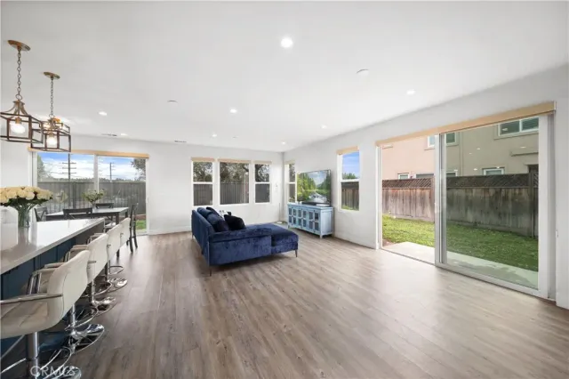 $1,135,900 | 2010 Brentwood Place, Claremont, CA 91711