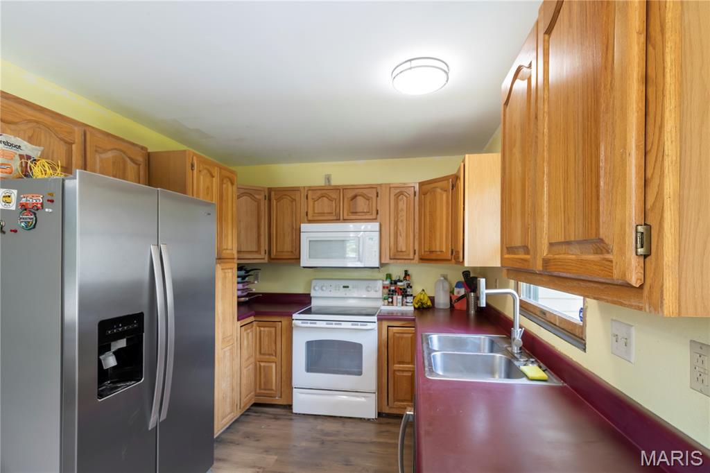 402 Borror Street Gerald, MO 63037 - Photo 7 of 14