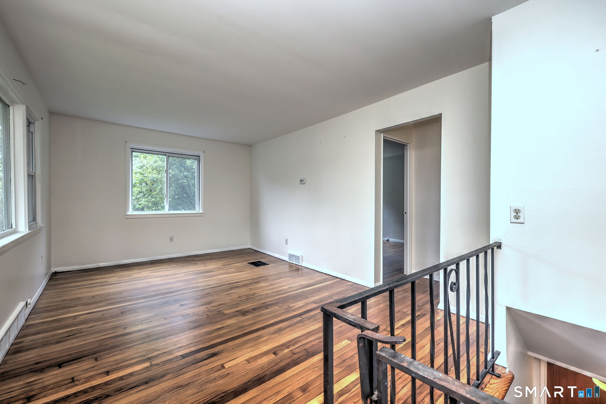 49 Brookdale Road Seymour, CT 06483 - Photo 9 of 38 Gallery Image 9
