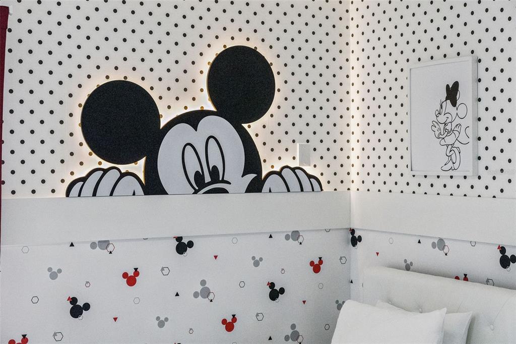 8008 Formosa Valley Place Kissimmee, FL 34747 - Photo 31 of 55 a close view of a sink and a dishwasher with wooden floor