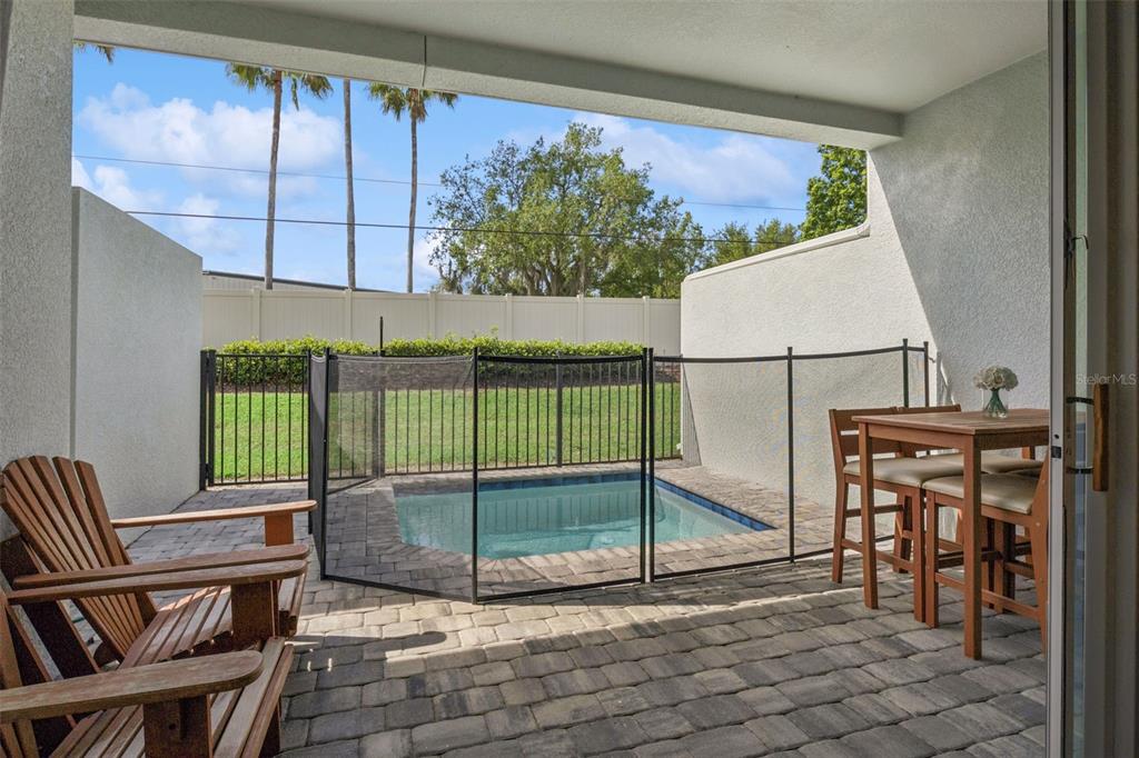8008 Formosa Valley Place Kissimmee, FL 34747 - Photo 33 of 55 a view of a room with windows