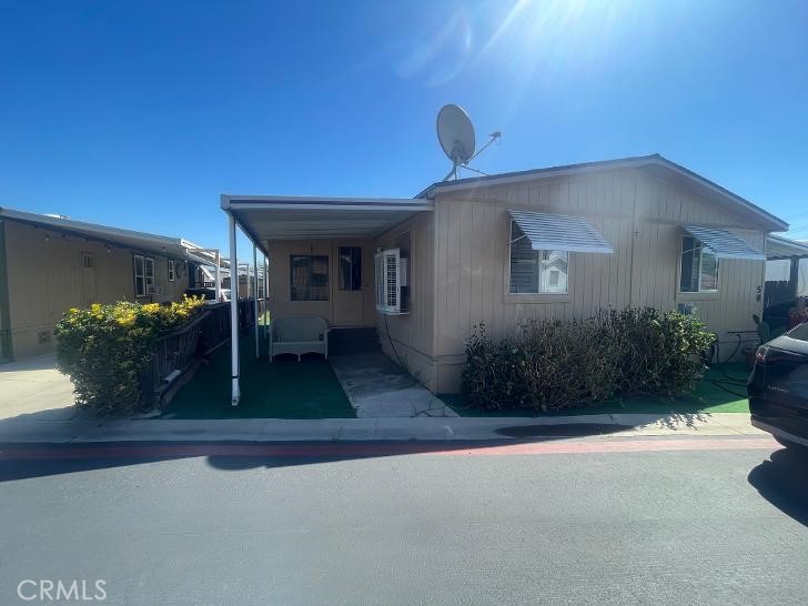 2930 Rialto Rialto, CA 92376 - Photo 3 of 25 Gallery Image 3
