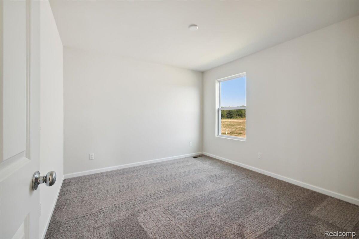 4119 Sedgeview Circle Howell, MI 48855 - Photo 17 of 19 Bedroom
