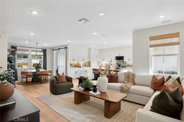 $803,990 | 545 Gregory Way, Glendora, CA 91740