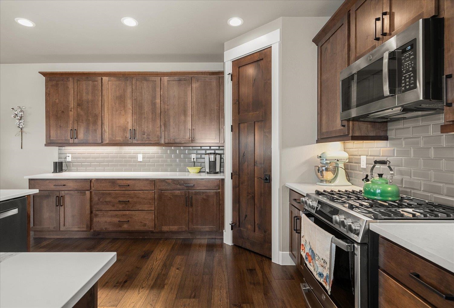 14329 East 39th Lane Spokane, WA 99206 - Photo 15 of 50