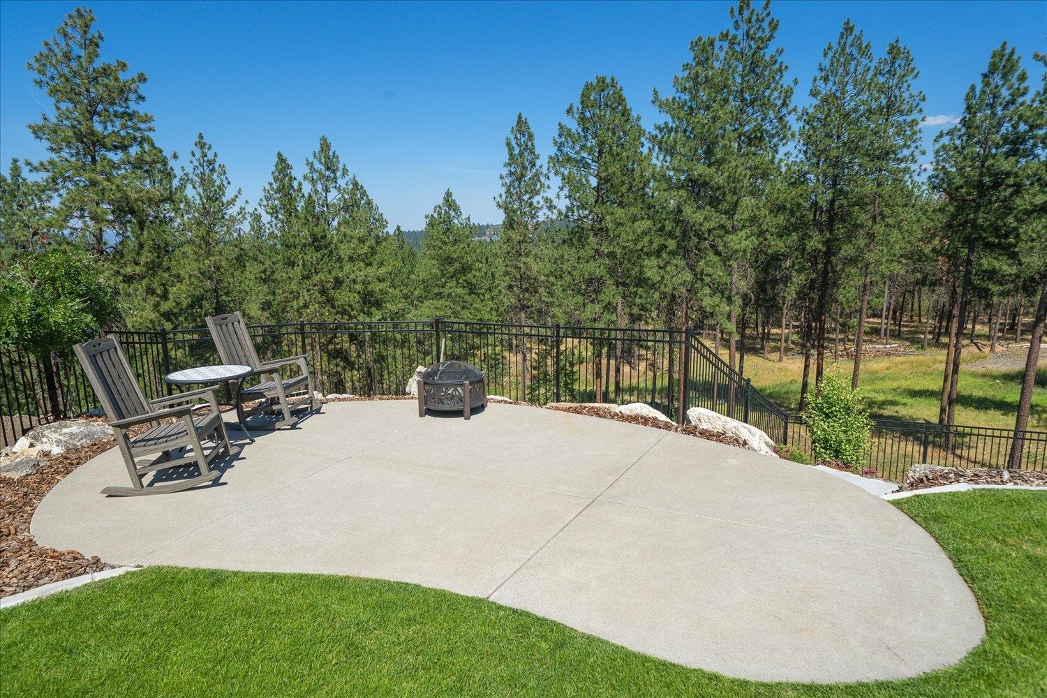 14329 East 39th Lane Spokane, WA 99206 - Photo 47 of 50
