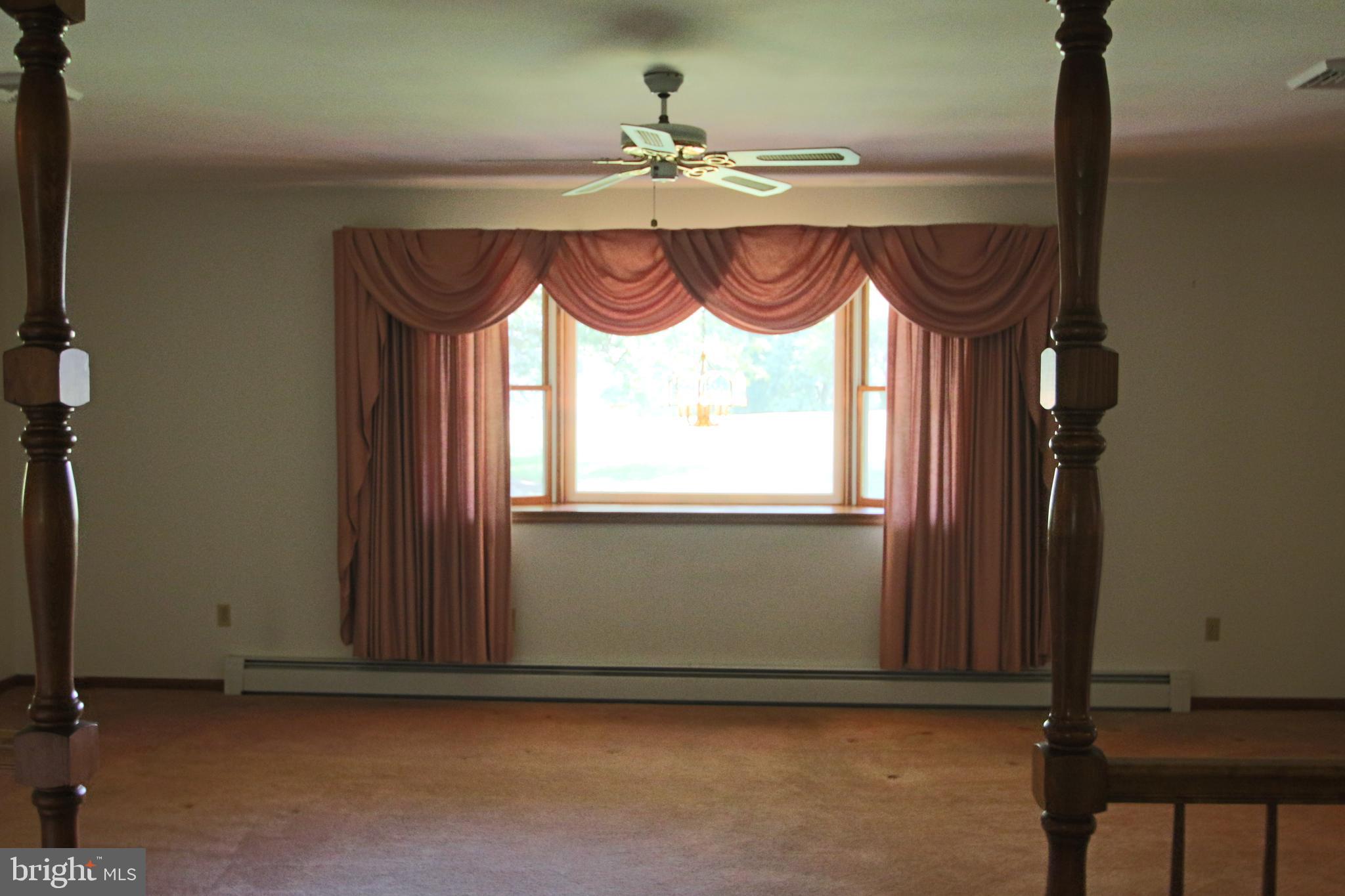 38 Riverview Road Pottstown, PA 19465 - Photo 23 of 66 Formal sunken living room with bay window
