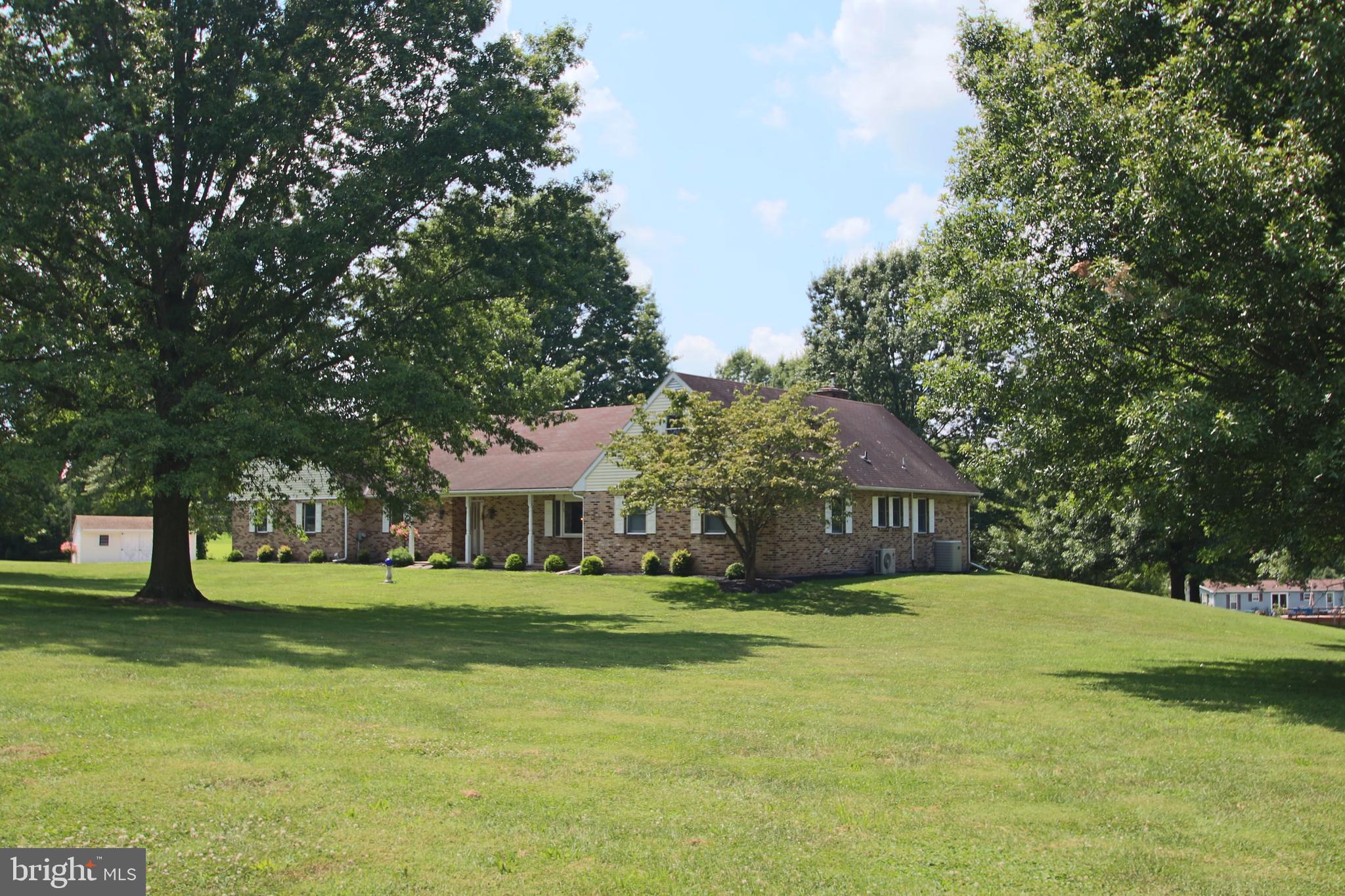 38 Riverview Road Pottstown, PA 19465 - Photo 4 of 66