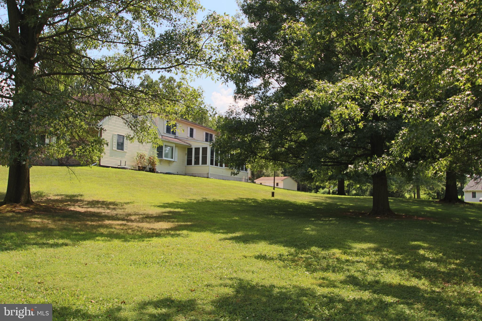 38 Riverview Road Pottstown, PA 19465 - Photo 8 of 66