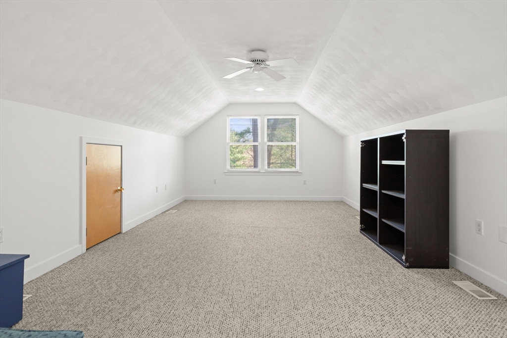 12 Lincoln Road Billerica, MA 01821 - Photo 25 of 41 Gallery Image 25