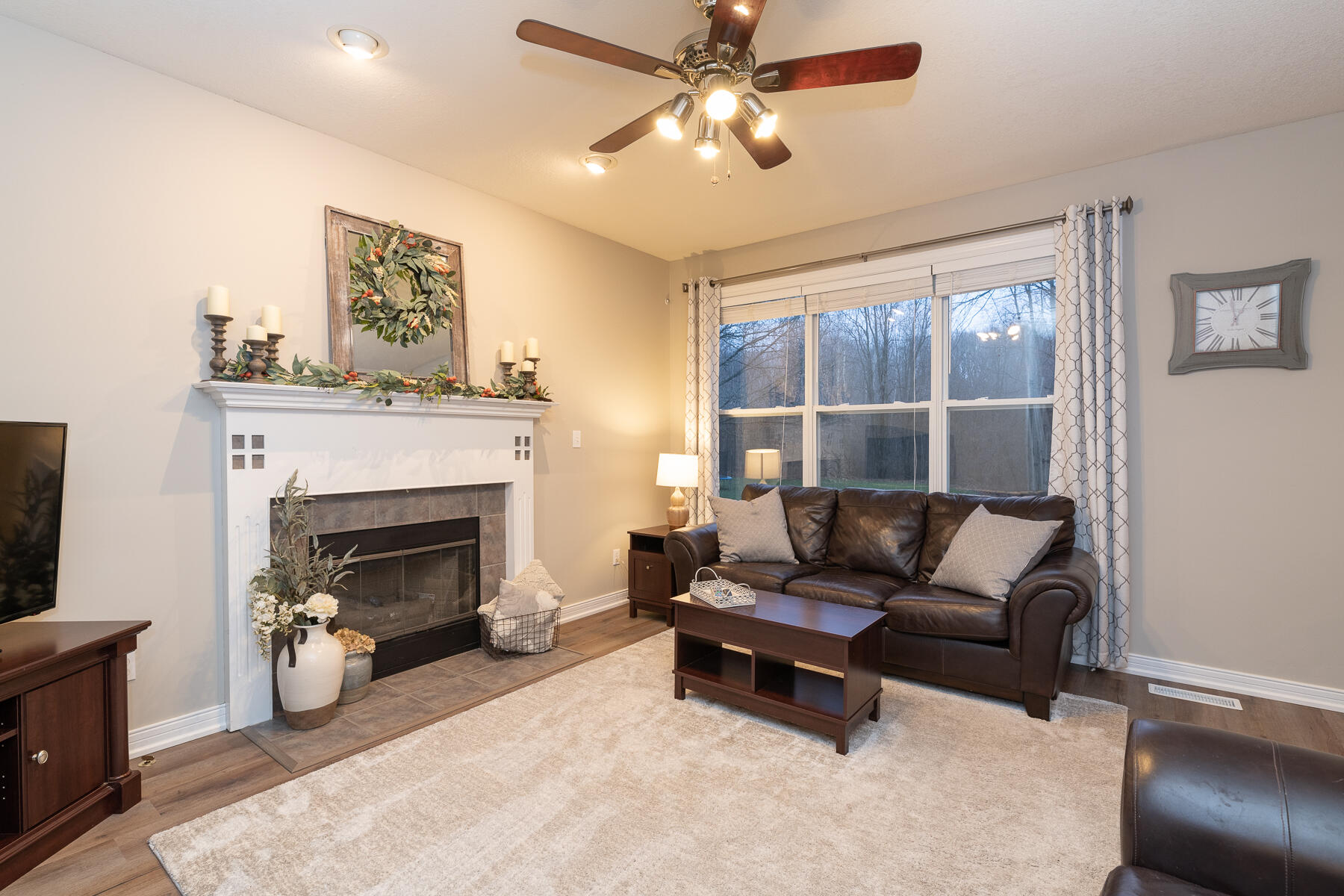 8679 Hathaway Road Kalamazoo, MI 49009 - Photo 4 of 49 8679 Hathaway-8