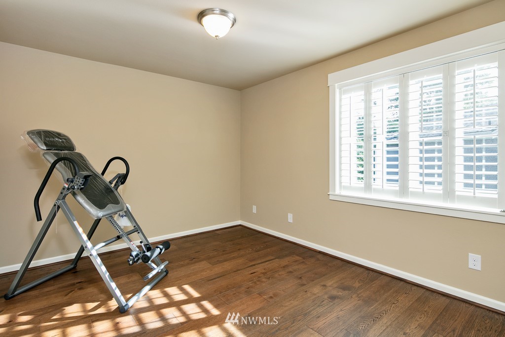 5500 Northeast 9th Street Renton, WA 98059 - Photo 15 of 25