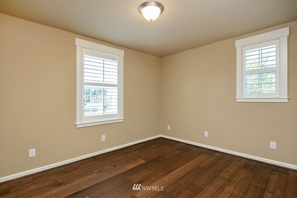 5500 Northeast 9th Street Renton, WA 98059 - Photo 16 of 25