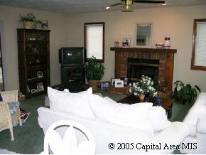 808 Wood Pointe Drive Springfield, IL 62702 - Photo 7 of 8
