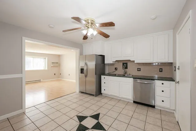 $2,000 | 128 Loudon Road, Unit 11F, Concord, NH 03301