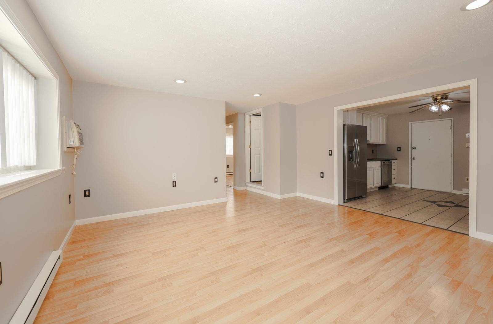 128 Loudon Road, Unit 11F Concord, NH 03301 - Photo 3 of 17